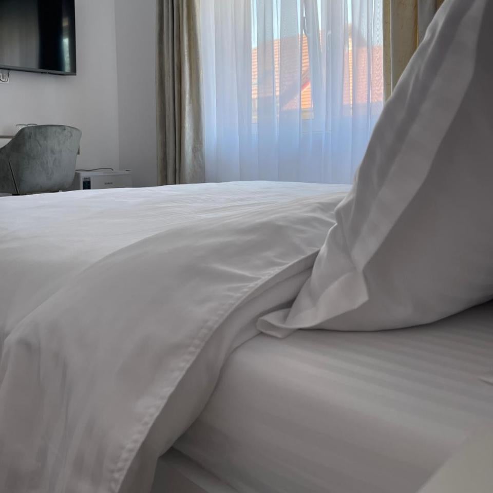 Anda Rooms