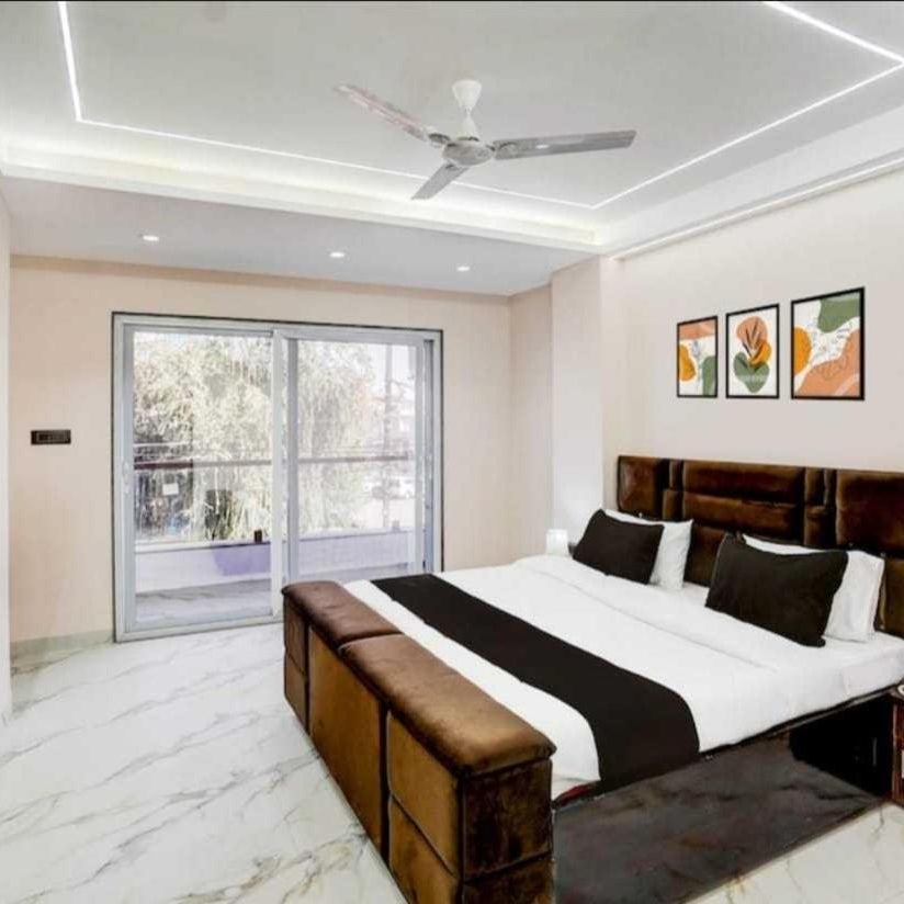 Super Townhouse ISBT Vijay Nagar Jabalpur