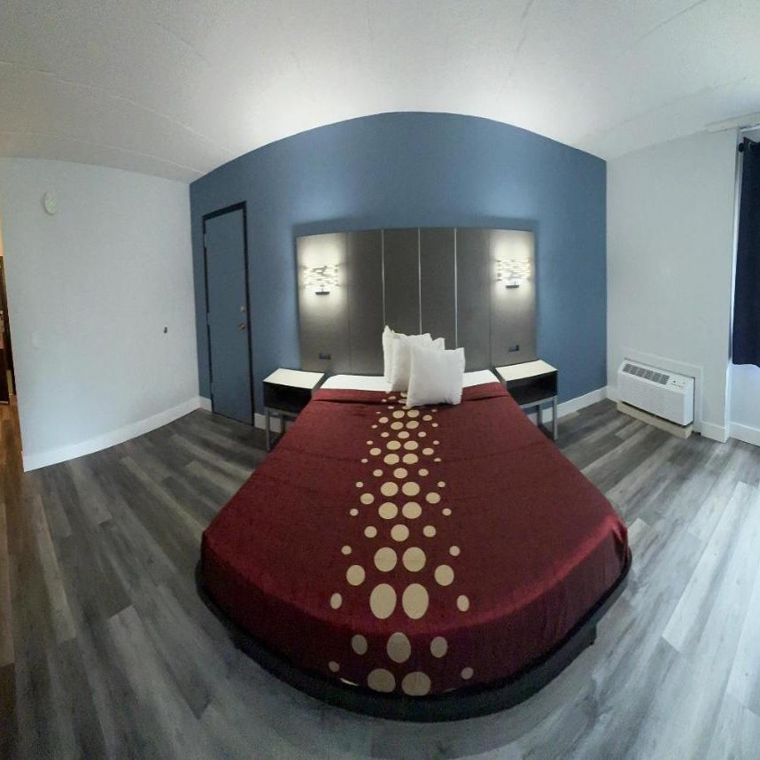 Coratel Inn and Suites By Jasper Lacrosse Thumbnail