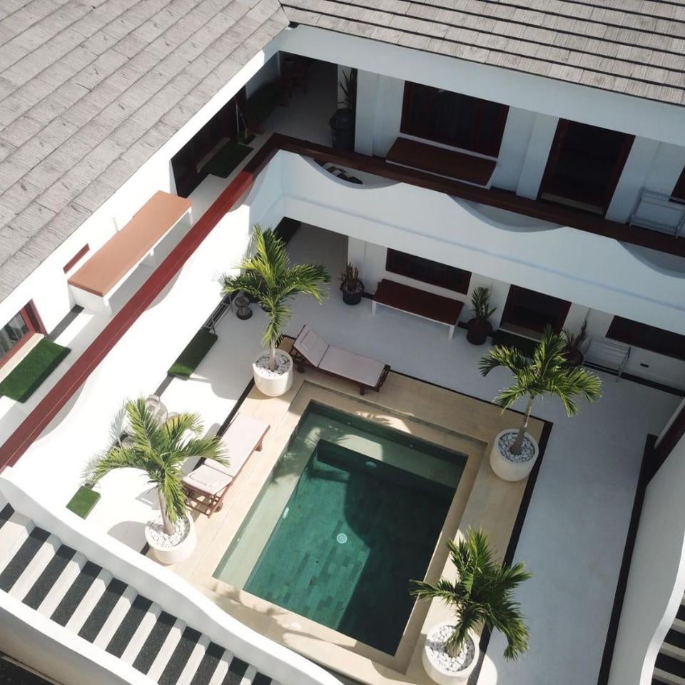 Uluwatu Stay's Deluxe Suite #9