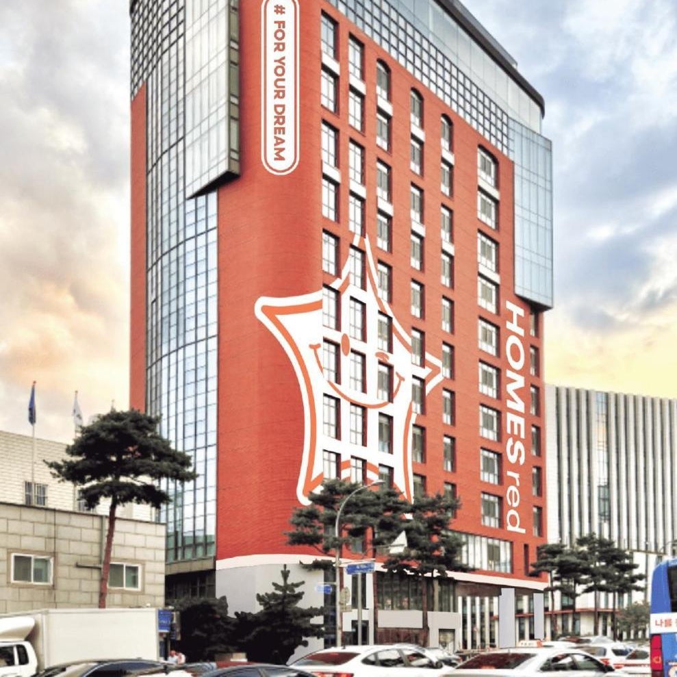 HOMES Red Myeongdong Thumbnail