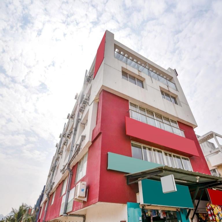 Hotel O by OYO Green City Dhakoli Formerly Swagat