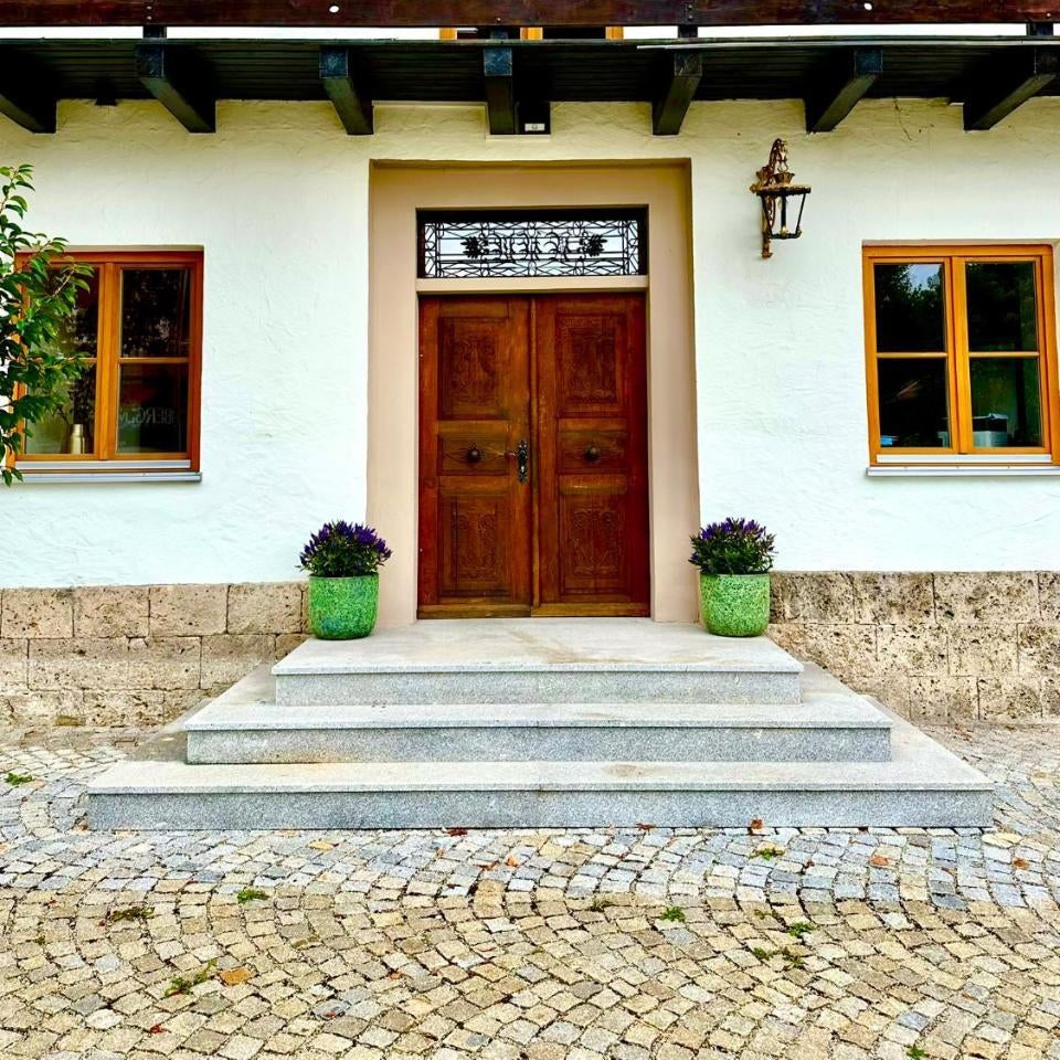 Hotel Bergen Zur Post by Rikas Hotels
