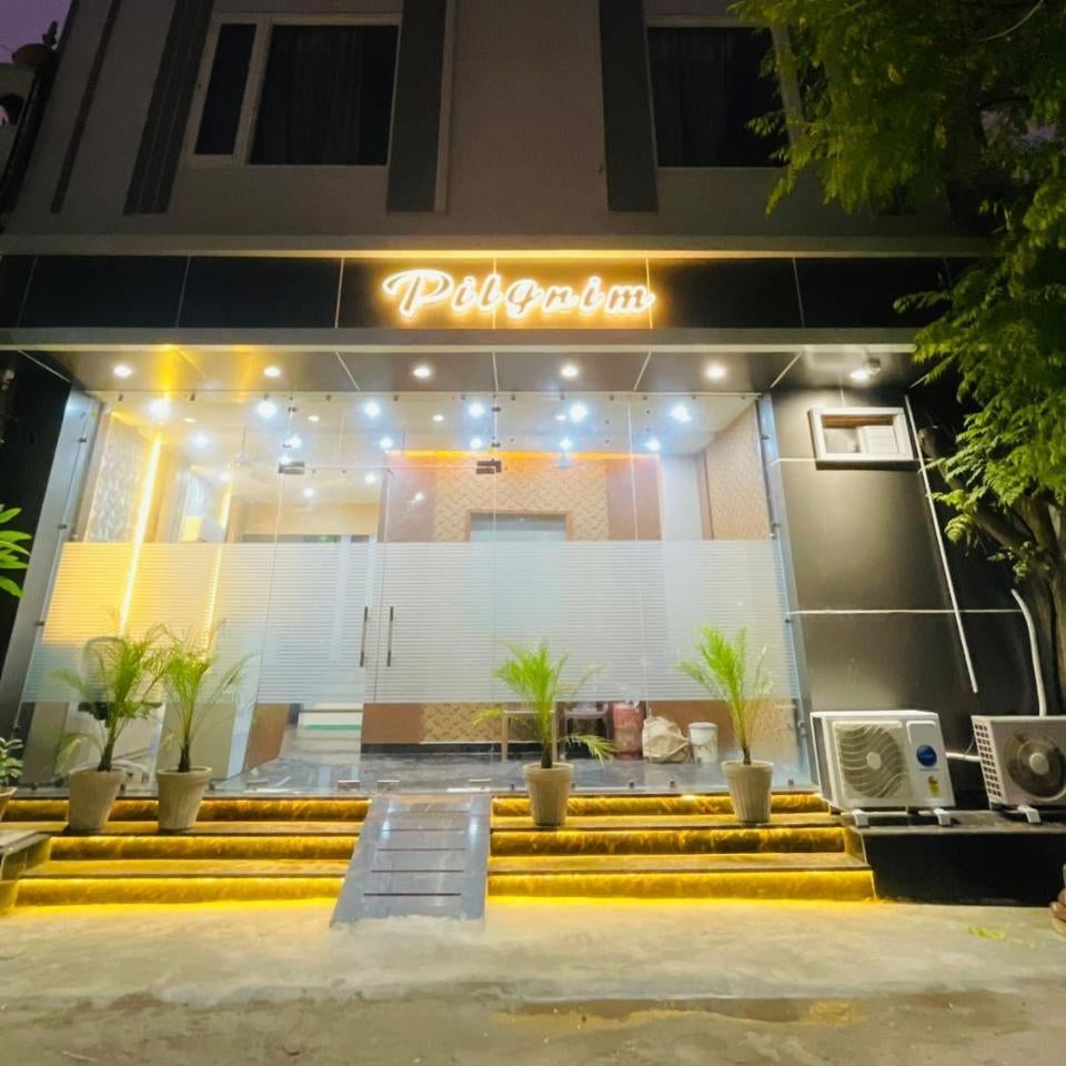Hotel Pilgrim Near Golden Temple