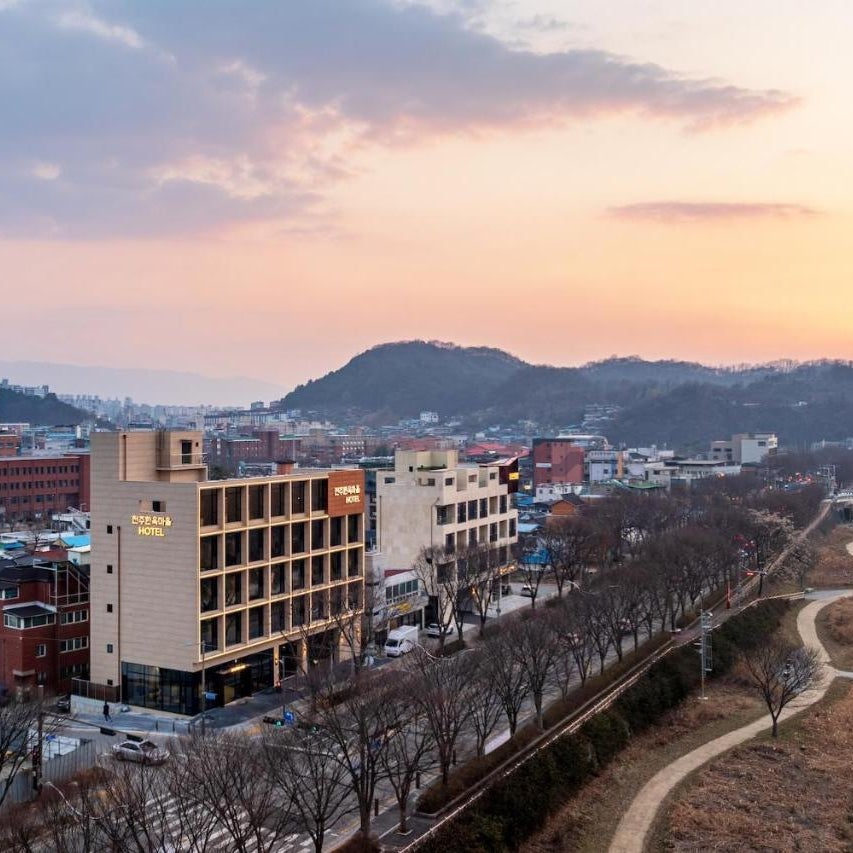 Hotel JeonJu hanok village