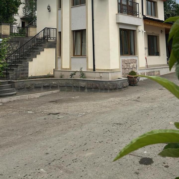 Badam Hotel