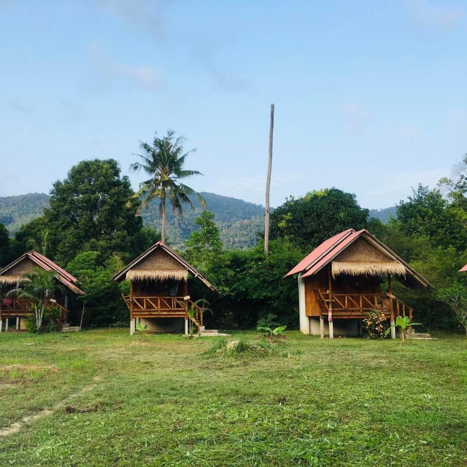Seree Bungalows & Chill Bar