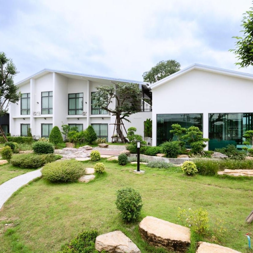 Tree Airport Hotel Hatyai Thumbnail