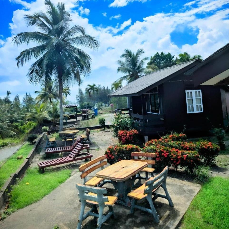 Marang Guesthouse Resort