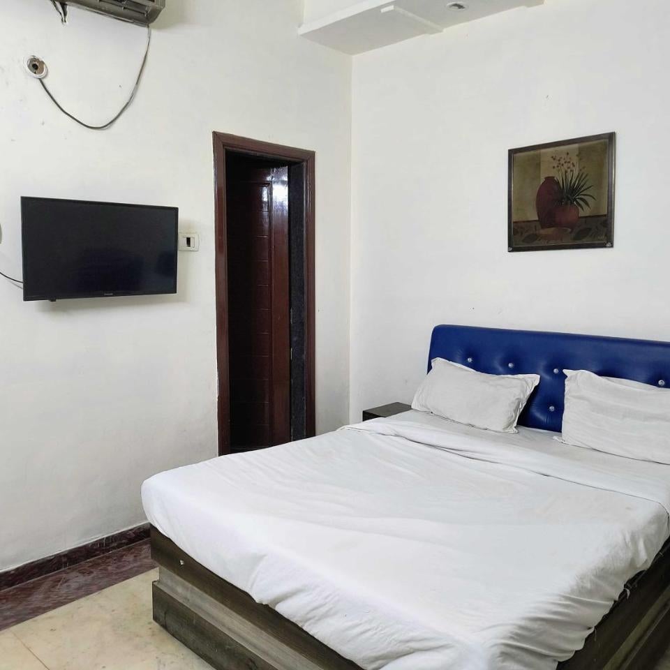 Super Hotel O Sector 12 Ghaziabad Formerly VIP Inn Thumbnail