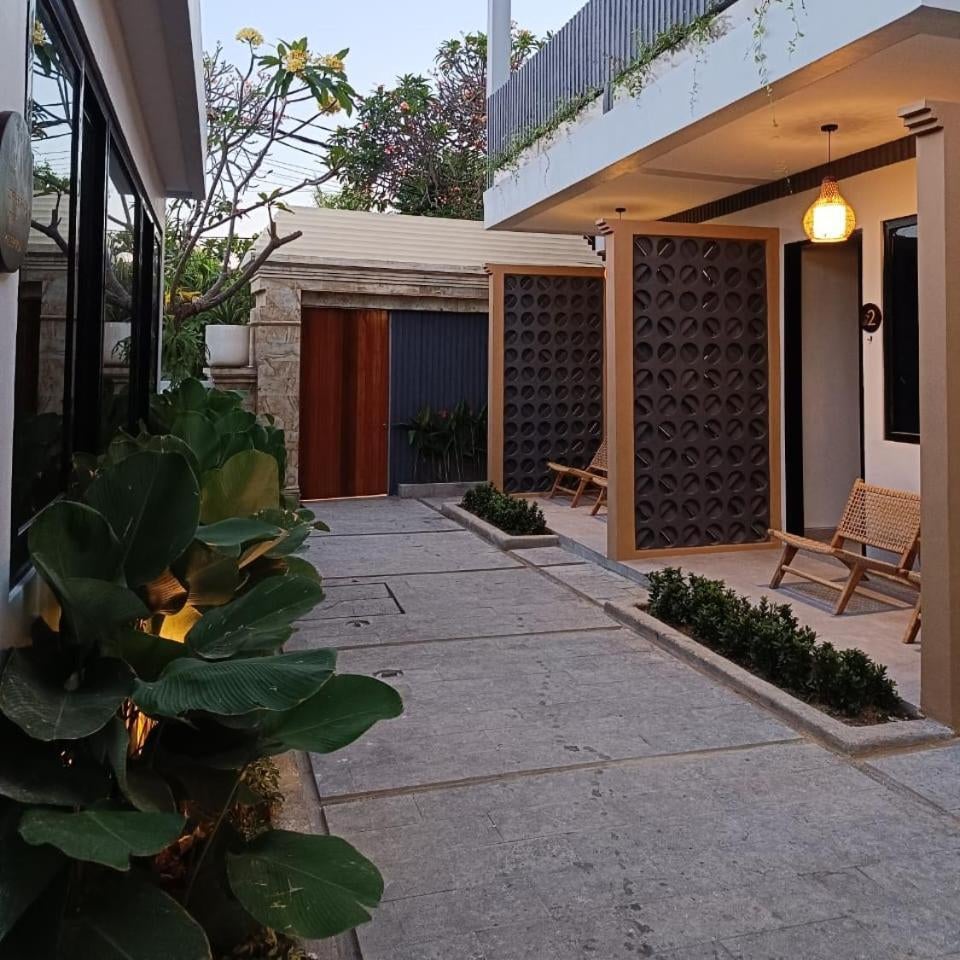 Padinis Villa & Coffee Thumbnail