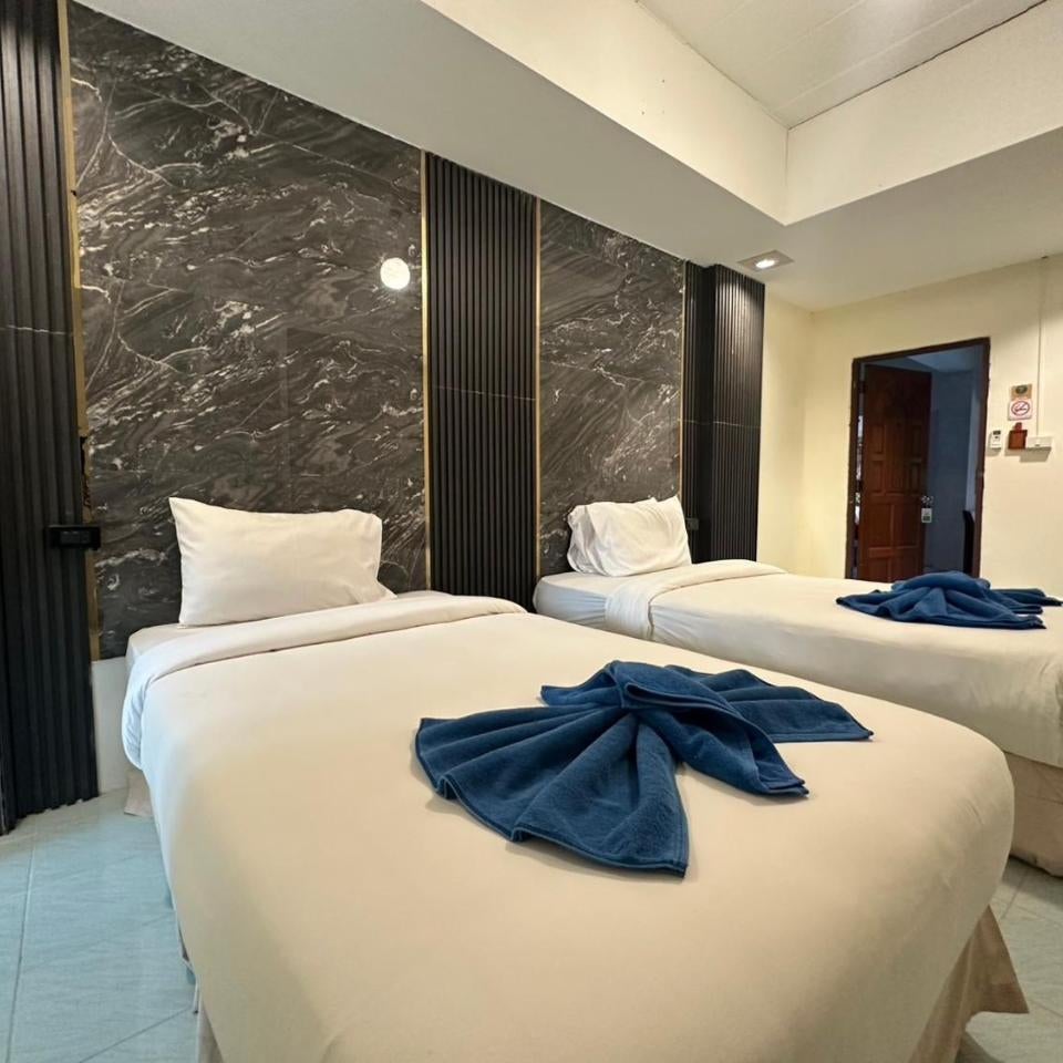 Koh Chang Cabana Resort with swiming pool & BEACH