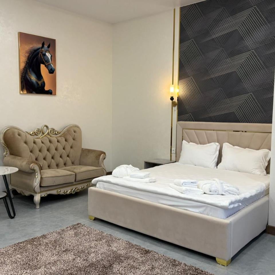 Elite Hotel Thumbnail