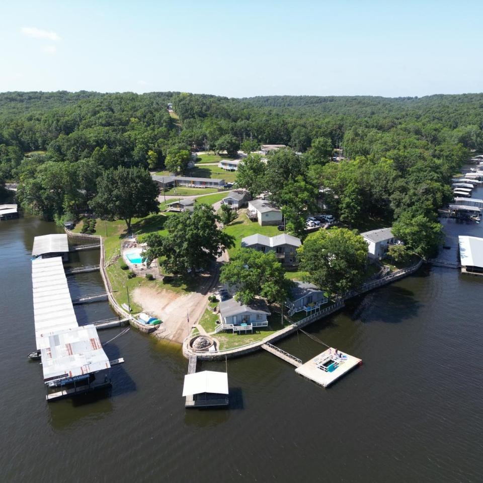 Rock Harbor Resort and Motel Thumbnail