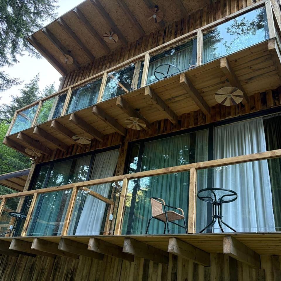 ECHIVITI Cottages in Abastumani