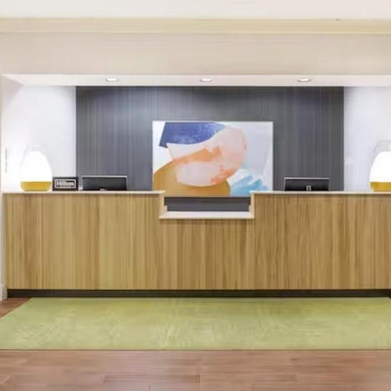 Spark by Hilton Montreal Midtown Thumbnail