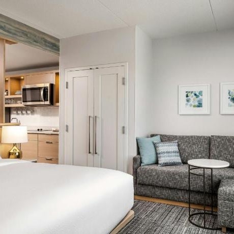 TownePlace Suites Tecumseh Windsor Thumbnail