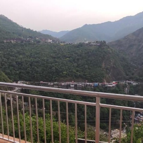 Living On The Edge A Luxury Property Near JW Marriot Mussoorie
