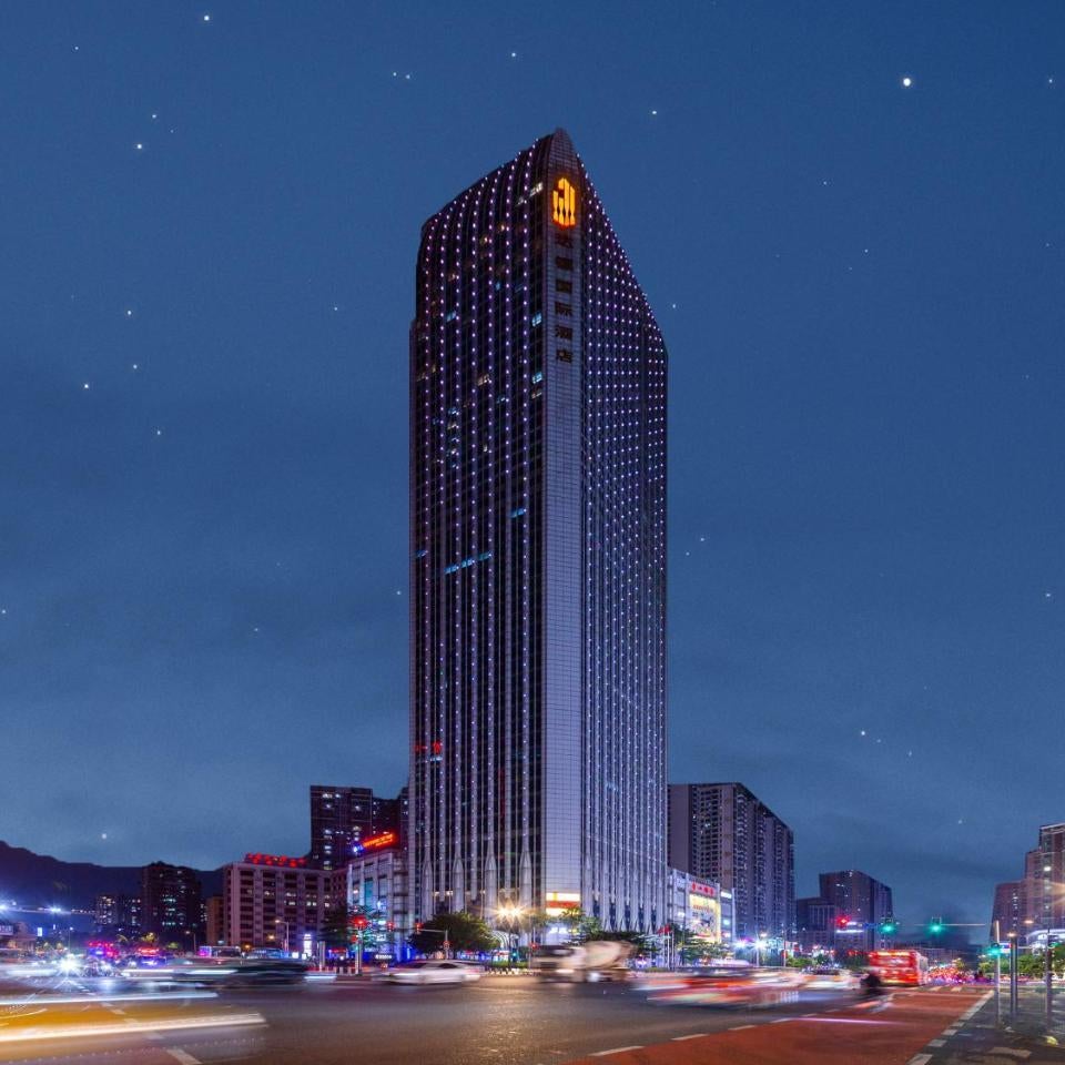 X-Star Designer Hotel Convention & Exhibition Center Branch Right by Metro Line 8- 20 mins direct to Pazhou Canton Fair Complex