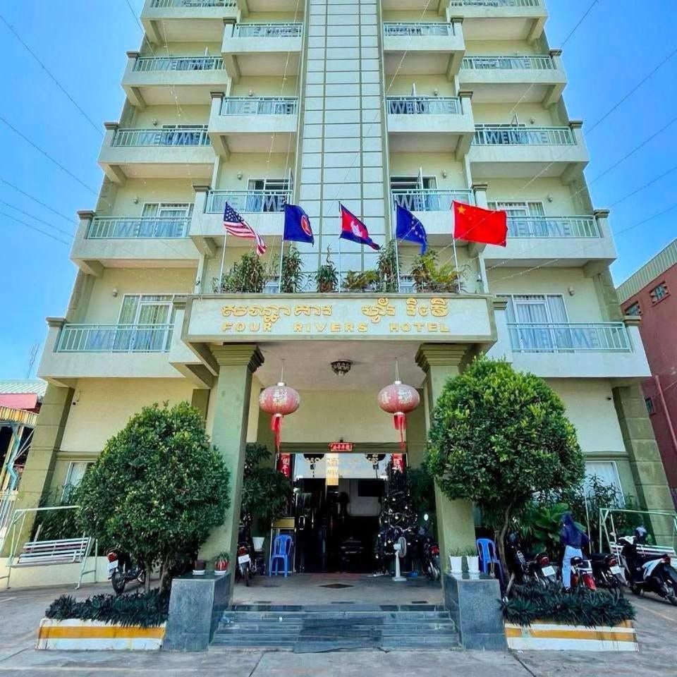 Four Rivers Hotel Thumbnail