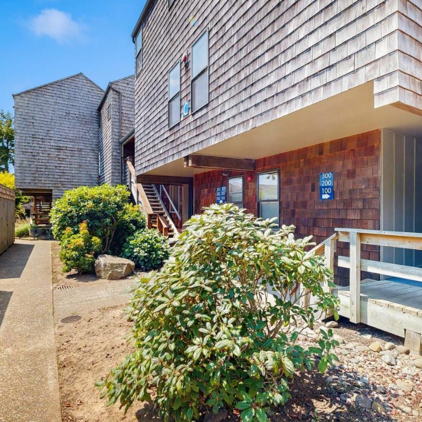 Harbor Hideaway #C301 Thumbnail