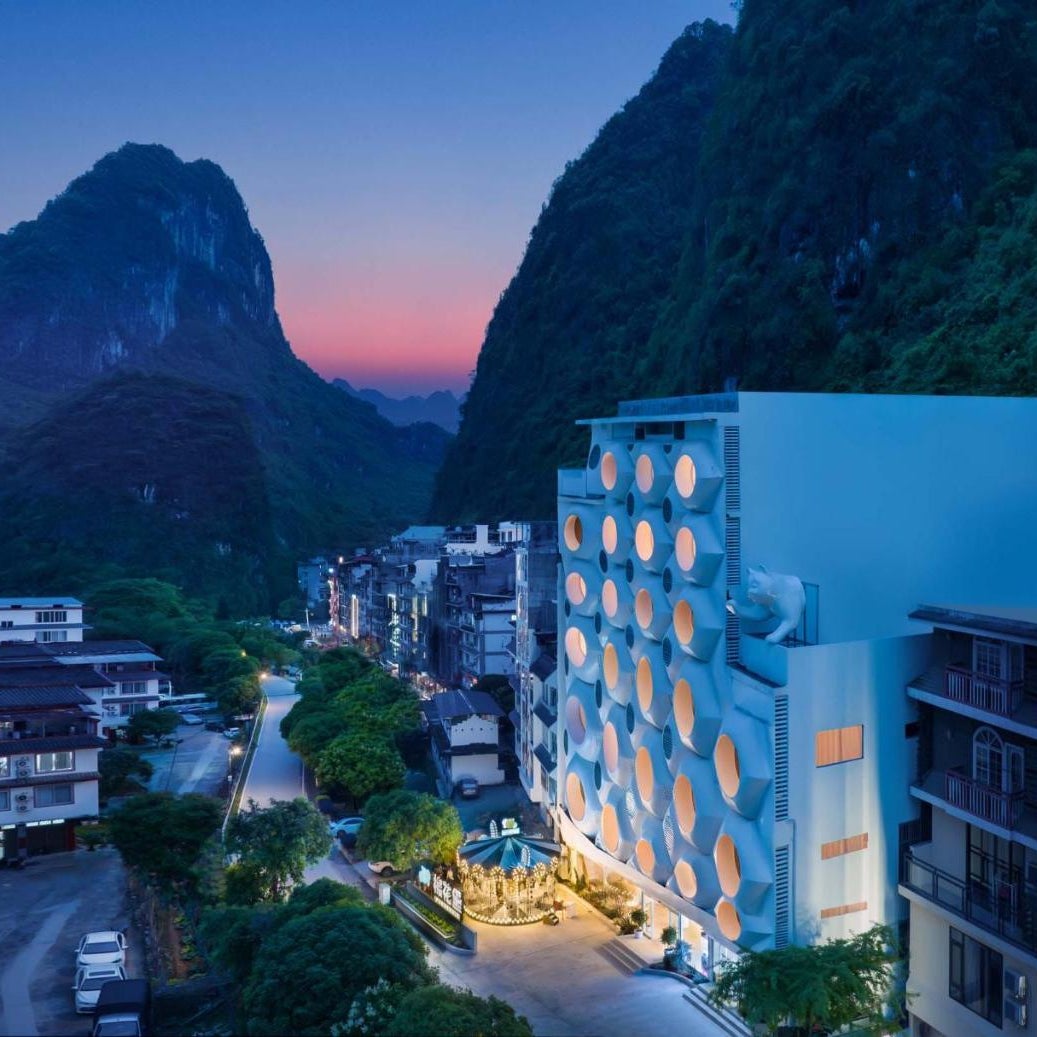 Cotton Castle Designer Hotel-New Hotel, INS Cave Style,Bubble Pool,Family-friendly,Free Self-Service Laundry & Drying,Travel Guide,Book Tickets, Scooter& English Customer Service