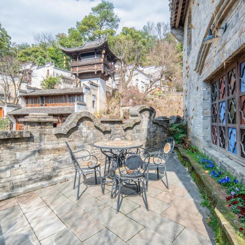 Huangling Shaiqiu Boutique Hotel