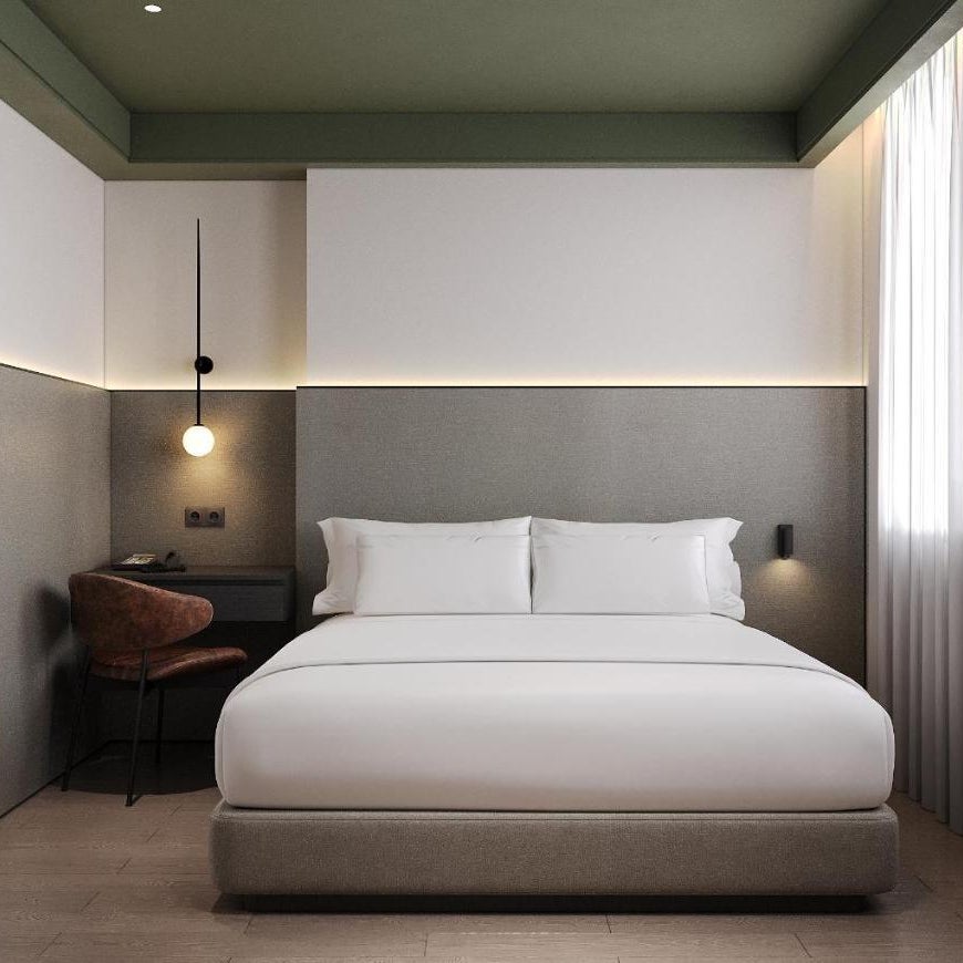 PureJoy Hotel Saigon - Premium