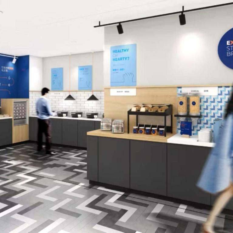 Holiday Inn Express Shenzhen Sports Center By IHG