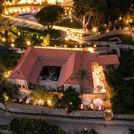 Chateau Du Comte Thumbnail