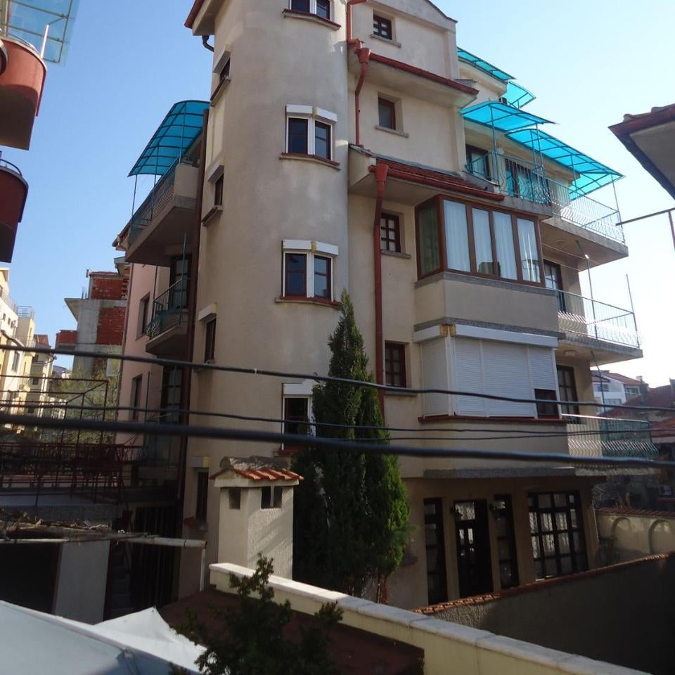 Тихия кът Thumbnail