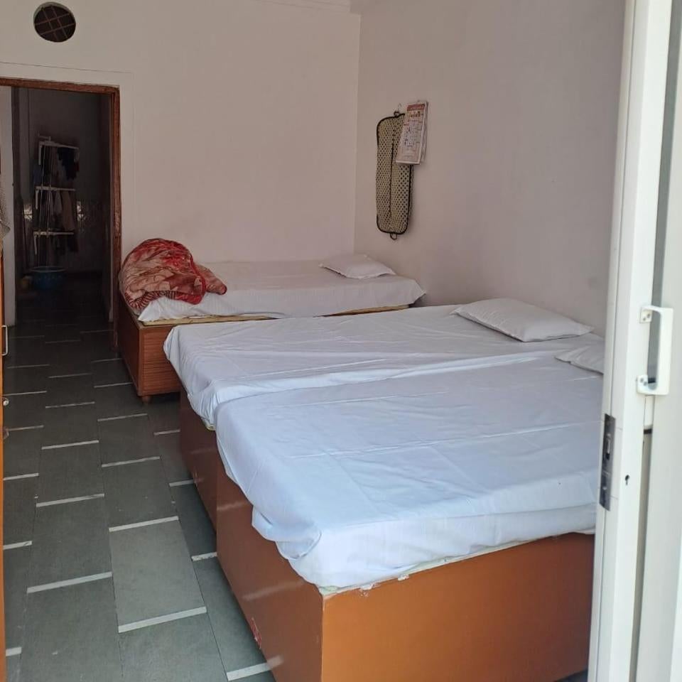 Narmada Guest House  Thumbnail