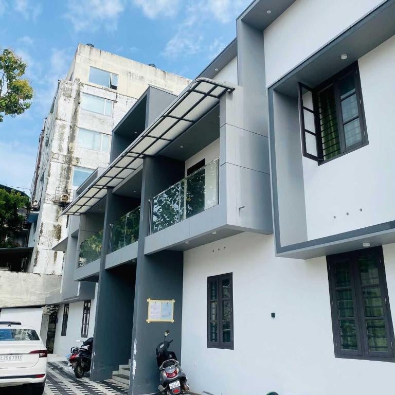 Hotel O by OYO Moonlight Residency
