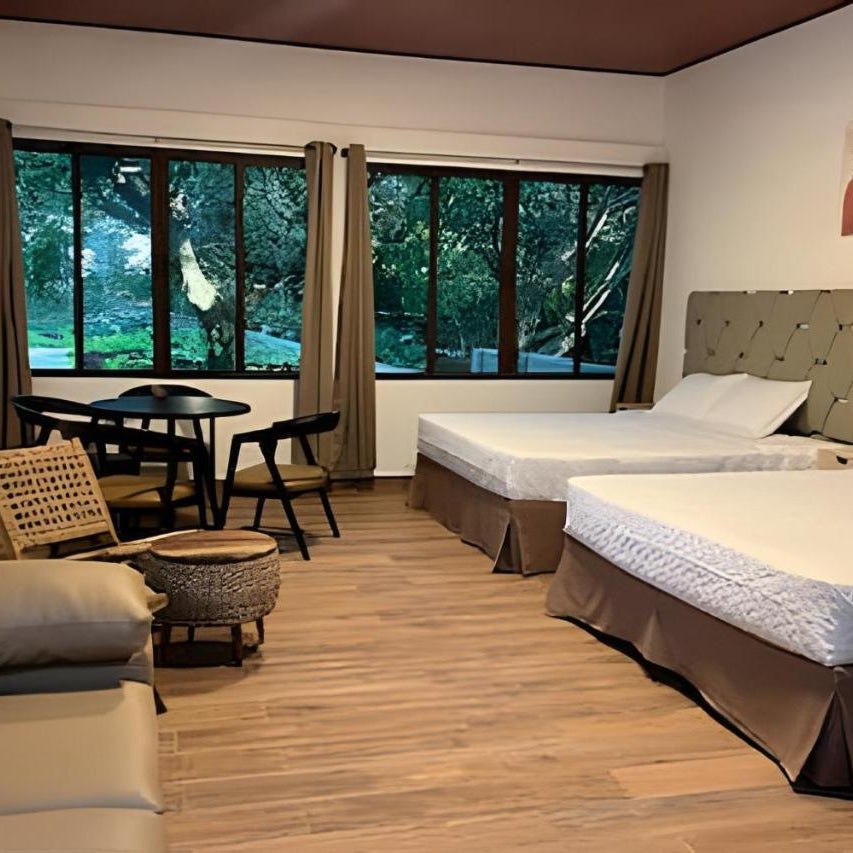 Hotel Termales La Montaña