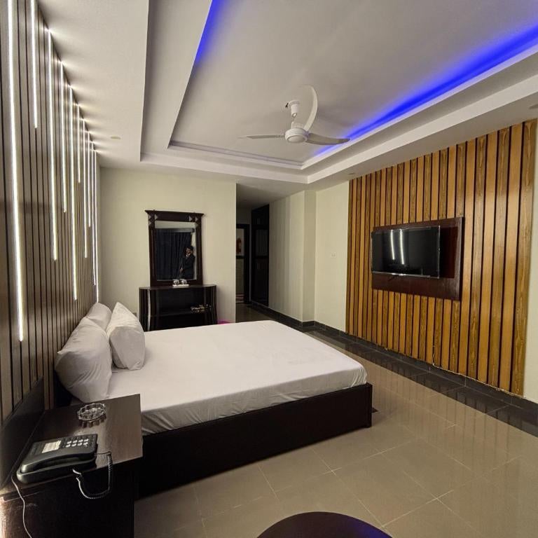 Sapphire Stays Thumbnail