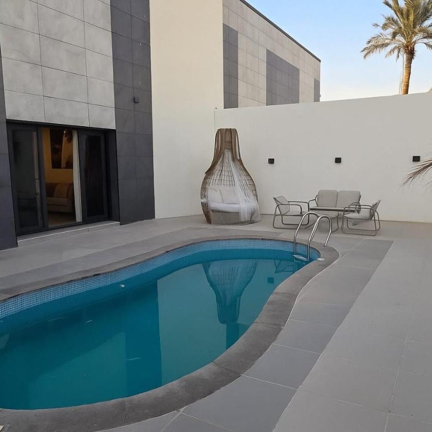 Al- Abasly Suites