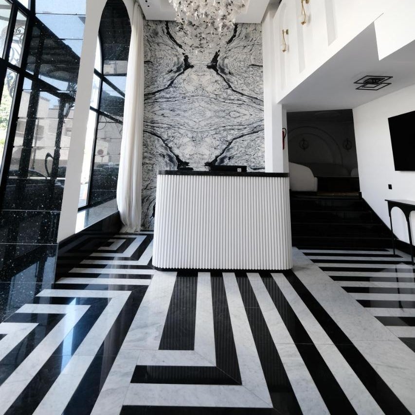 Chic Hotel Thumbnail