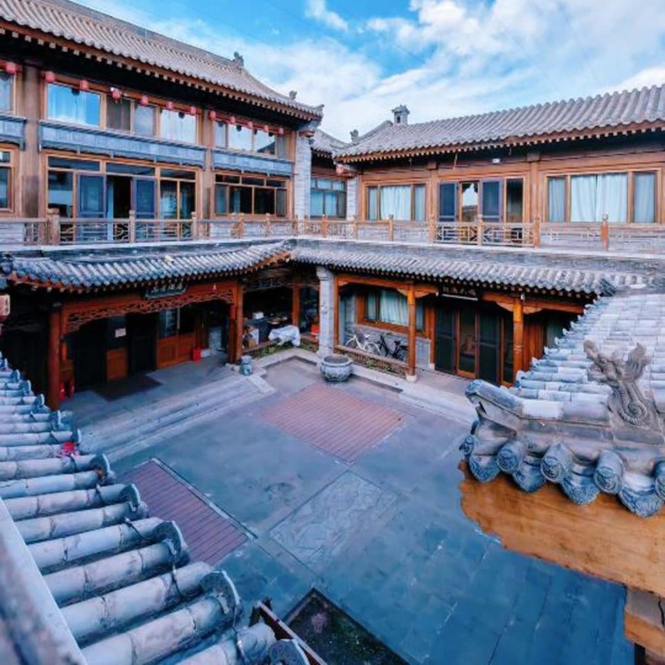 Zhifang Hotel