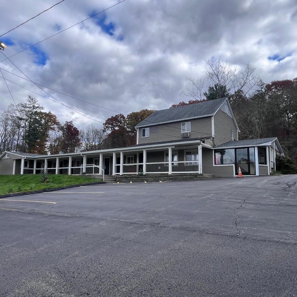 Chaplin Inn & Suites Thumbnail