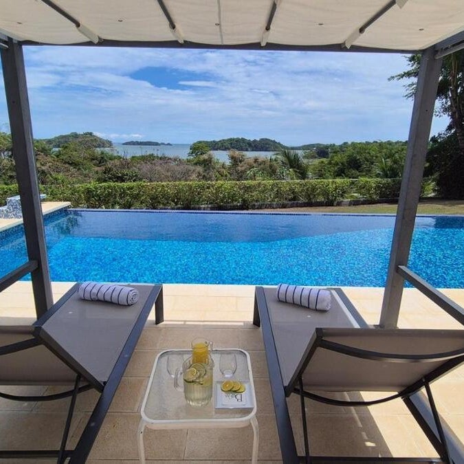 Ocean view private pool apartment near hotel facilities