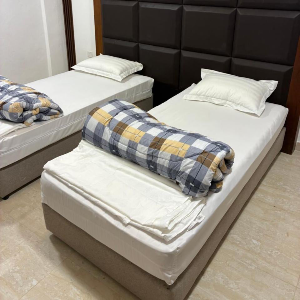 Camel Dive Club By The Sea Inn Thumbnail