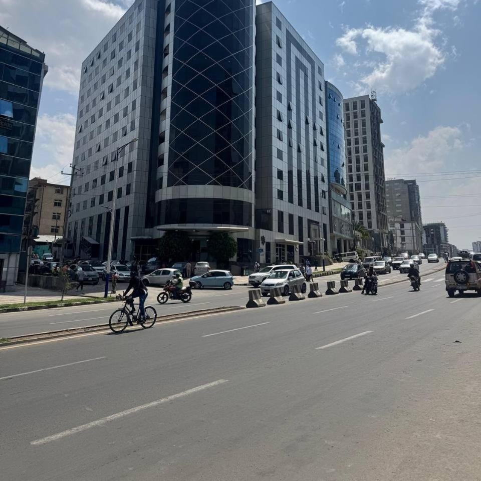 Iconic Coworking Hotel Thumbnail