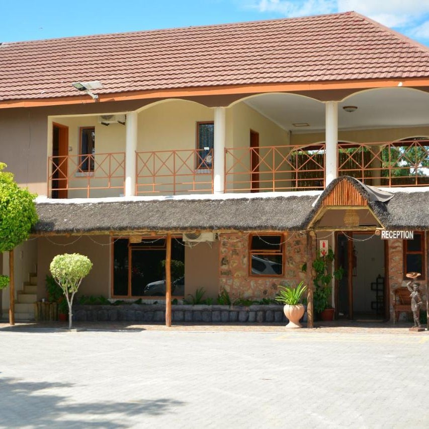 Three Tree Hotel Thumbnail