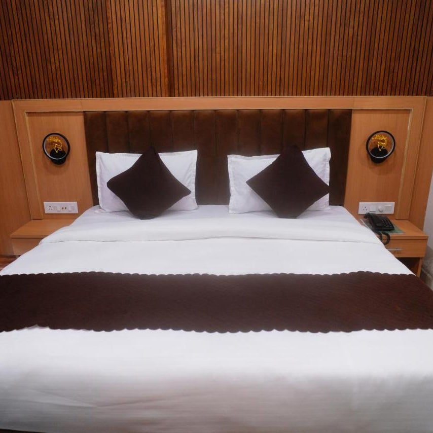 Hotel Divine Stay near Golden Temple
