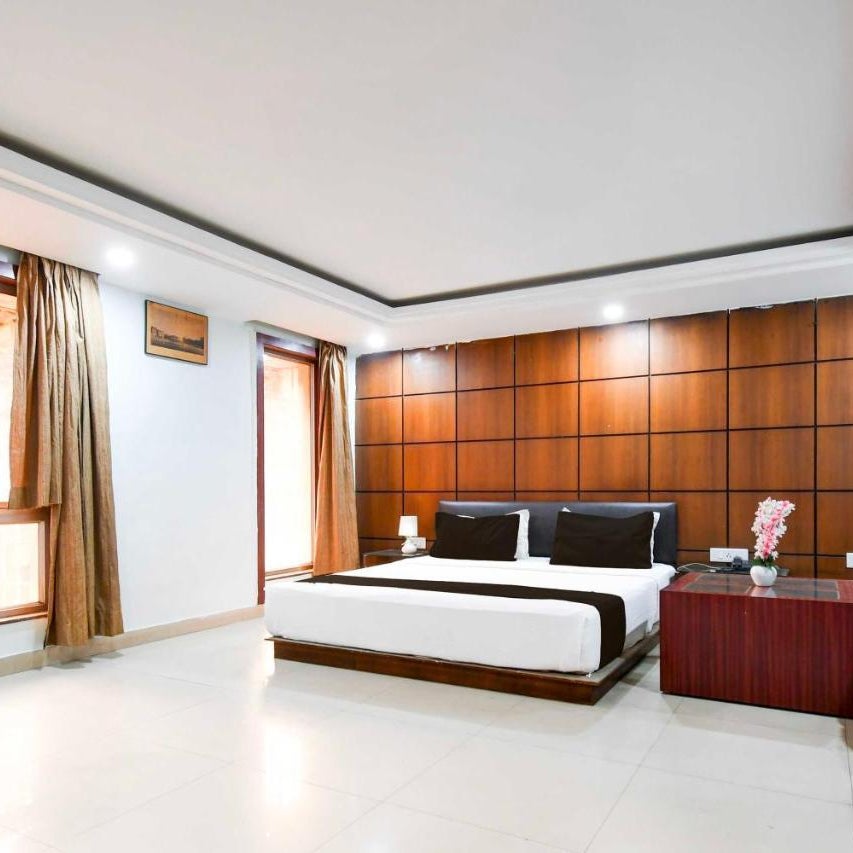 Townhouse Dhanbad Centre Point Mall