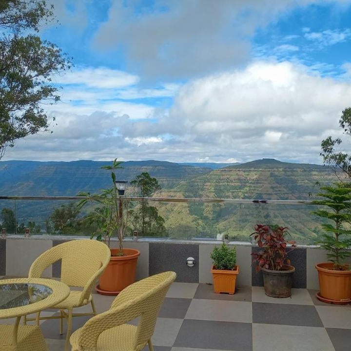 Omkar Hotel - Mahabaleshwar