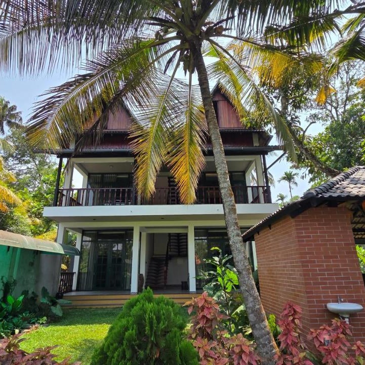 Mango Lantern Villa, Kollam