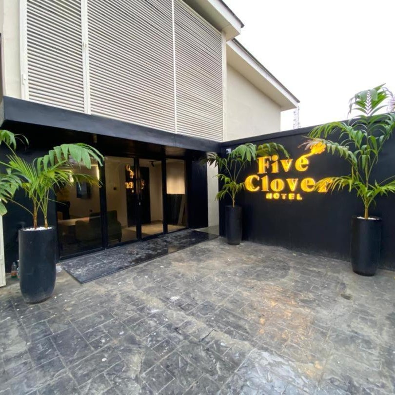 Five Clover Hotel, Ilupeju