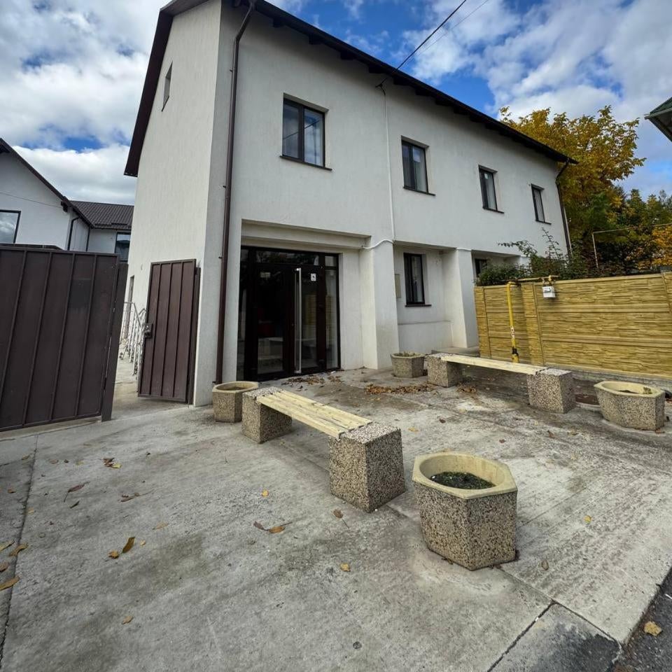 Janel Apartment Thumbnail