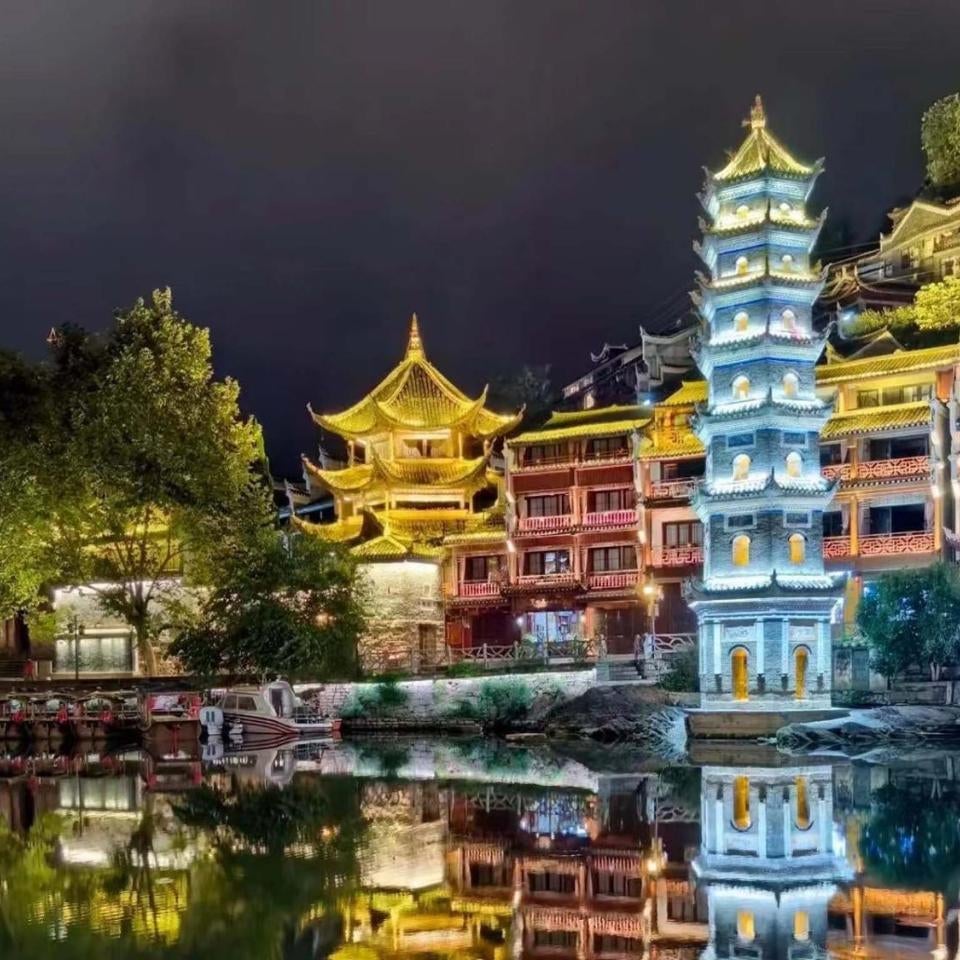 Juanzi Riverview Inn, Fenghuang Ancient City